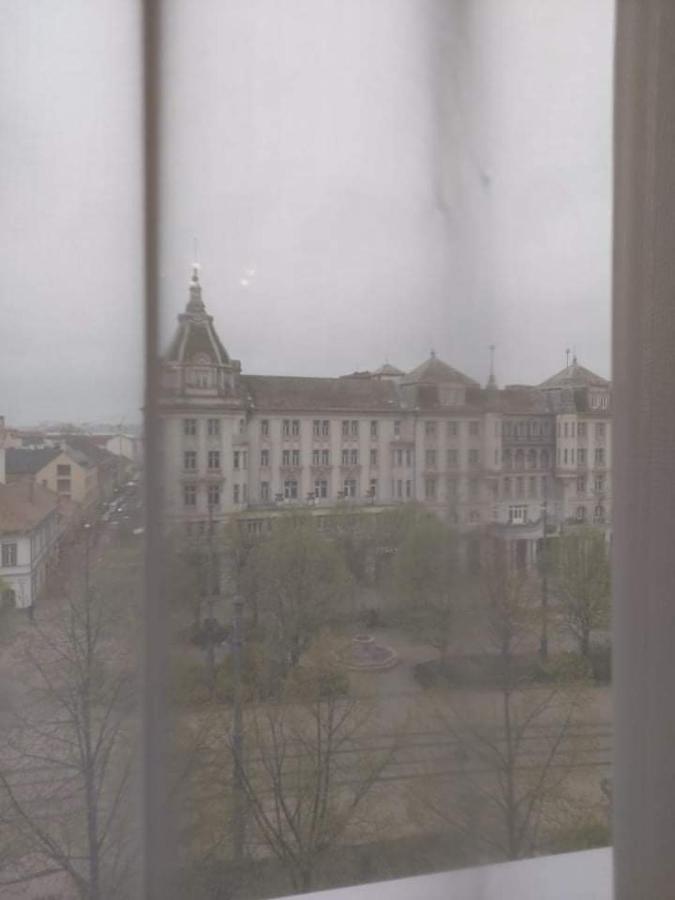 Alfoeldi Palace Apartman Debrecen Exterior foto